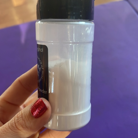 RCMA no color powder & soft glow loose setting powder - Picture 2 of 3